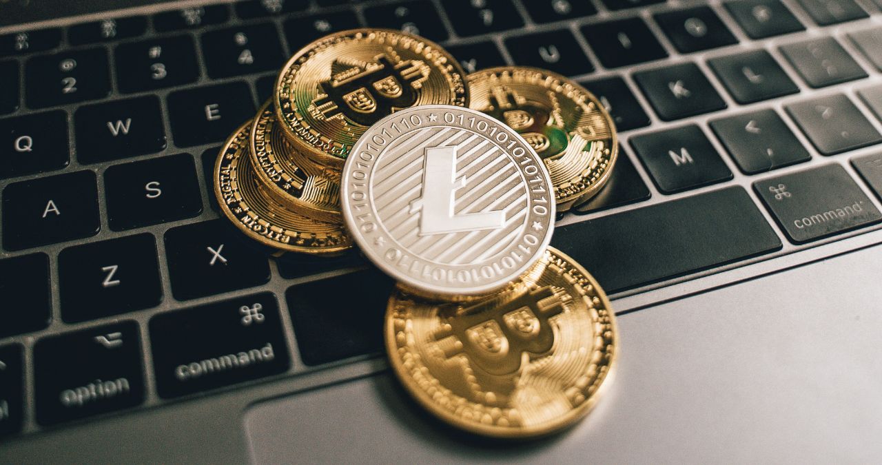 Empiricus dá R$ 120 para investir em criptomoedas; veja como resgatar