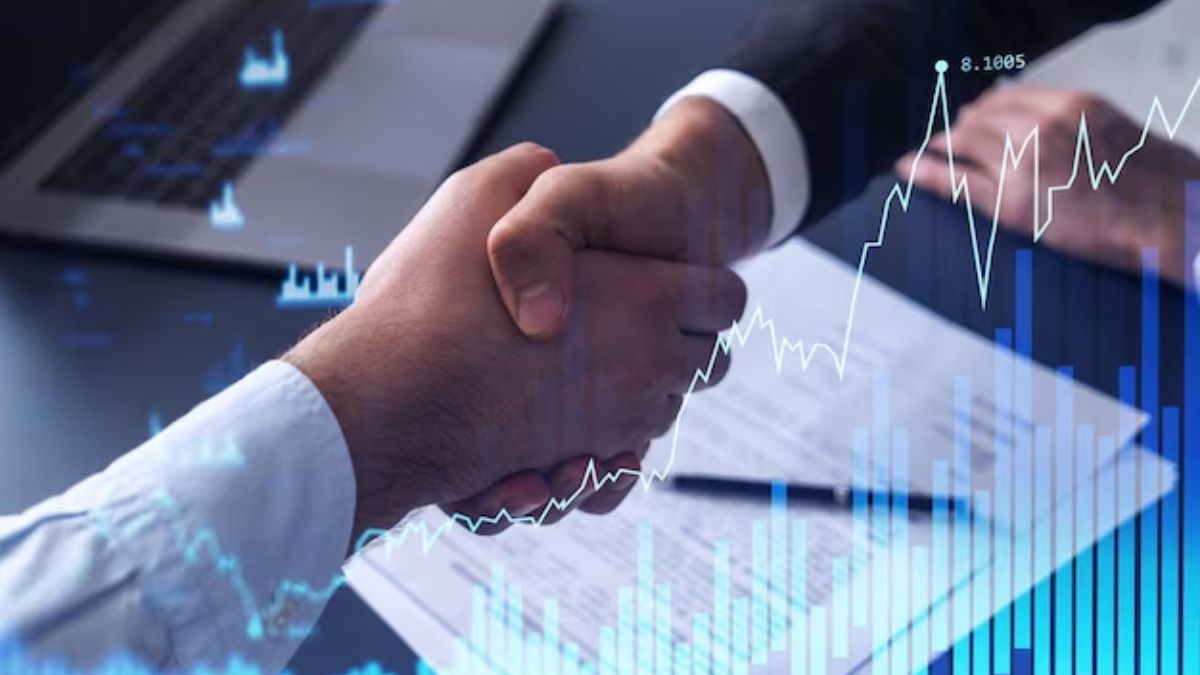 Ibovespa (BOVA11), Locaweb (LWSA3) e Netflix (NFLX34): comprar ou vender?