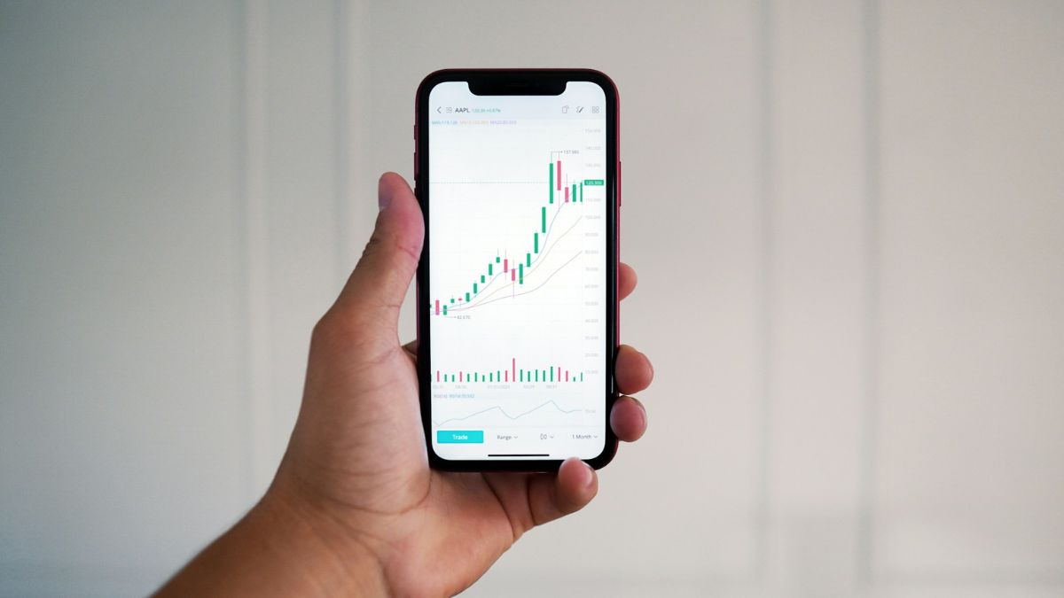 ‘Cash Out’ na Bolsa? Entenda como funciona o investimento que permite embolsar o dinheiro antes da hora