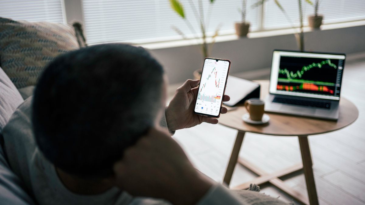 Conheça a ferramenta que ajuda day traders iniciantes a buscar renda média de até R$ 680 por dia