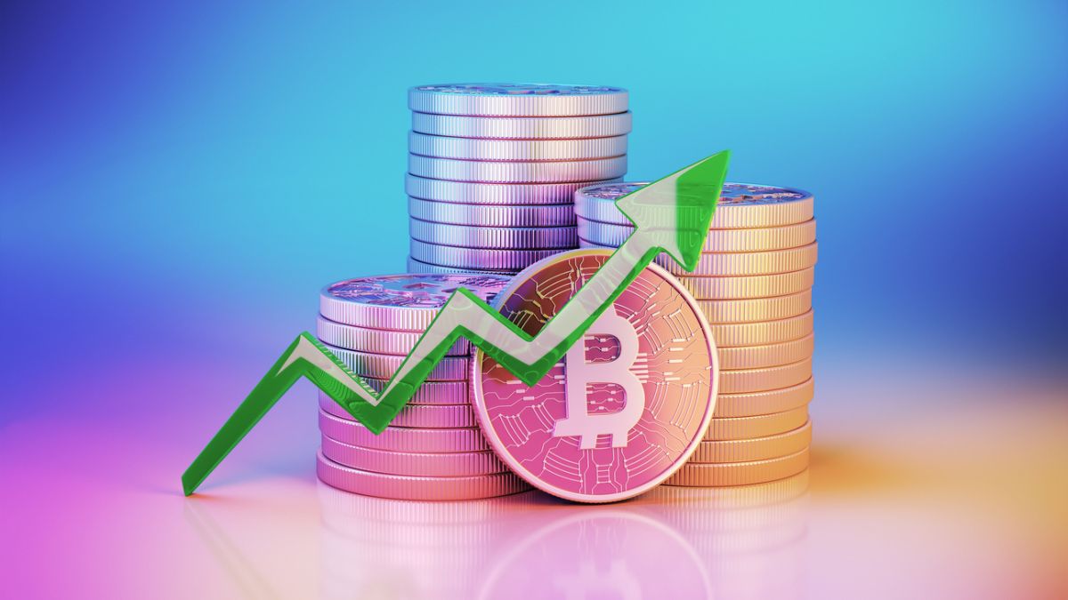 Enquanto todos esperam, as criptomoedas se preparam: Oscilações de medo indicam que investidores estão voltando a acumular Bitcoin