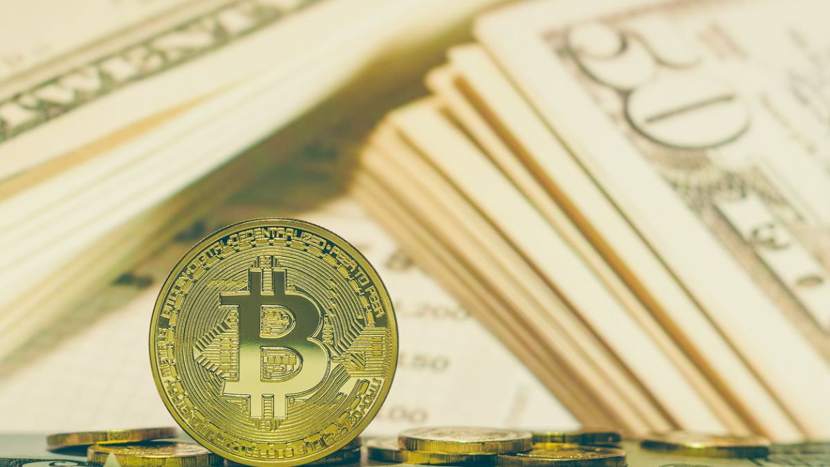 Bitcoin: Conflito entre Irã e Israel assusta mercado, mas criptomoeda só escorrega; entenda