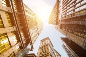 Emissão de cotas: O que é, como funciona e quando vale a pena investir em FIIs