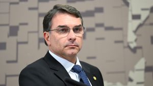 ‘Flávio day 2.0’, inflação e dólar, tudo junto no novo episódio do Empiricus Podca$t; assista