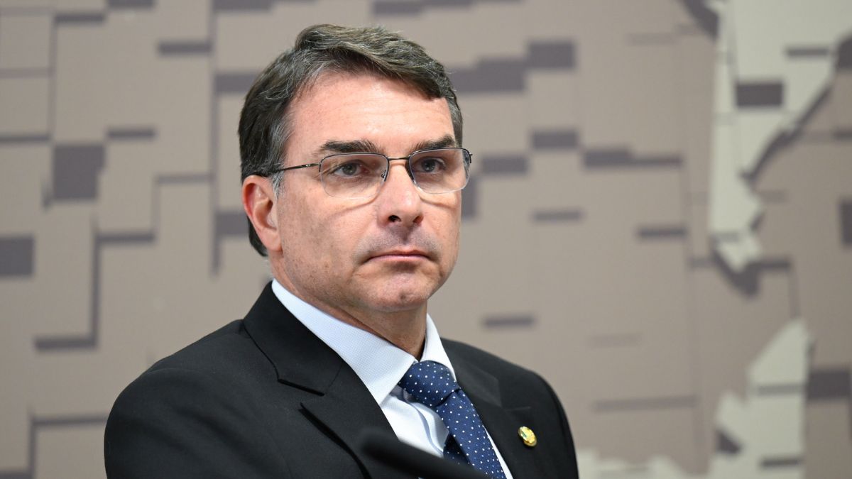 flavio bolsonaro jair senado PL