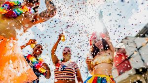 Bolsa de valores vai funcionar no Carnaval? Veja o funcionamento da B3, bancos e operações da Empiricus no feriado