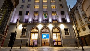 Feriado de Tiradentes: confira os horários da bolsa de valores, bancos e operações da Empiricus em 21 de abril