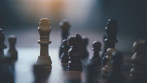 Analista da Empiricus explica novo cenário da geopolítica e indica estratégia que pode se beneficiar